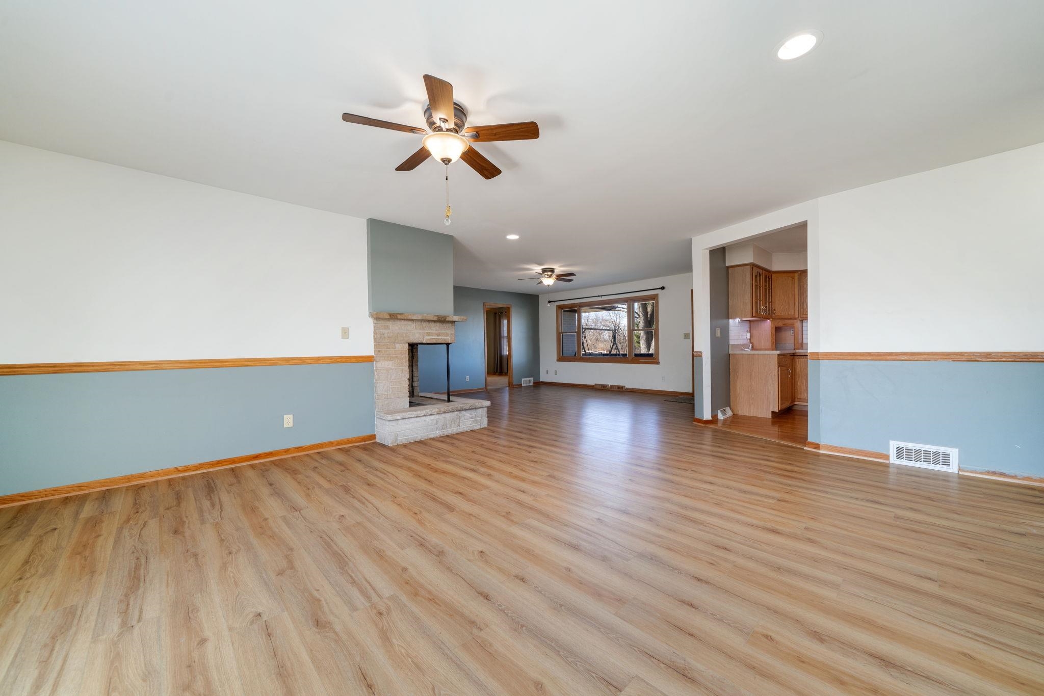 11179 Beloit Road Belvidere, IL 61008 - Photo 9 of 31