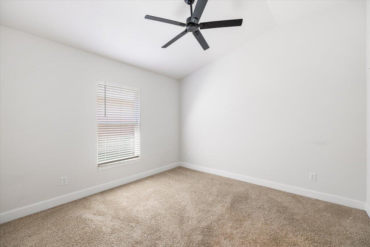 5348 Vespera Street Fort Pierce, FL 34951 - Photo 20 of 46 04-0B2A5403