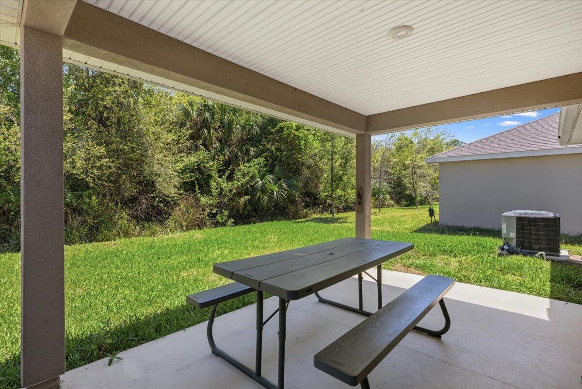 5348 Vespera Street Fort Pierce, FL 34951 - Photo 37 of 46 32-0B2A5653