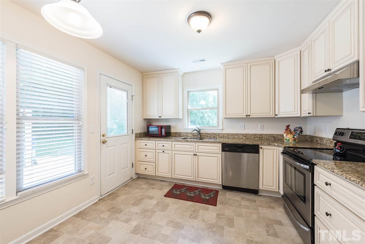 6710 Tattershale Court Raleigh, NC 27613 - Photo 12 of 28