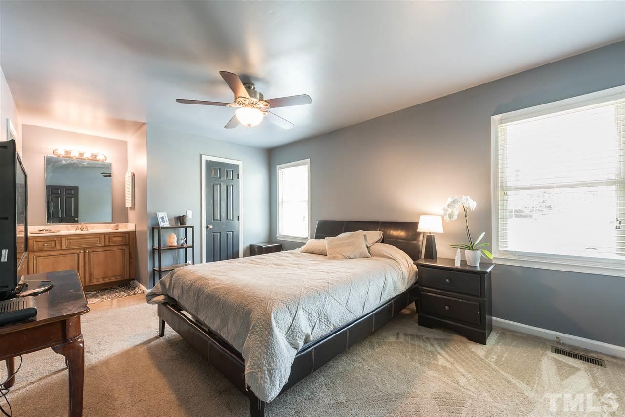 6710 Tattershale Court Raleigh, NC 27613 - Photo 24 of 28