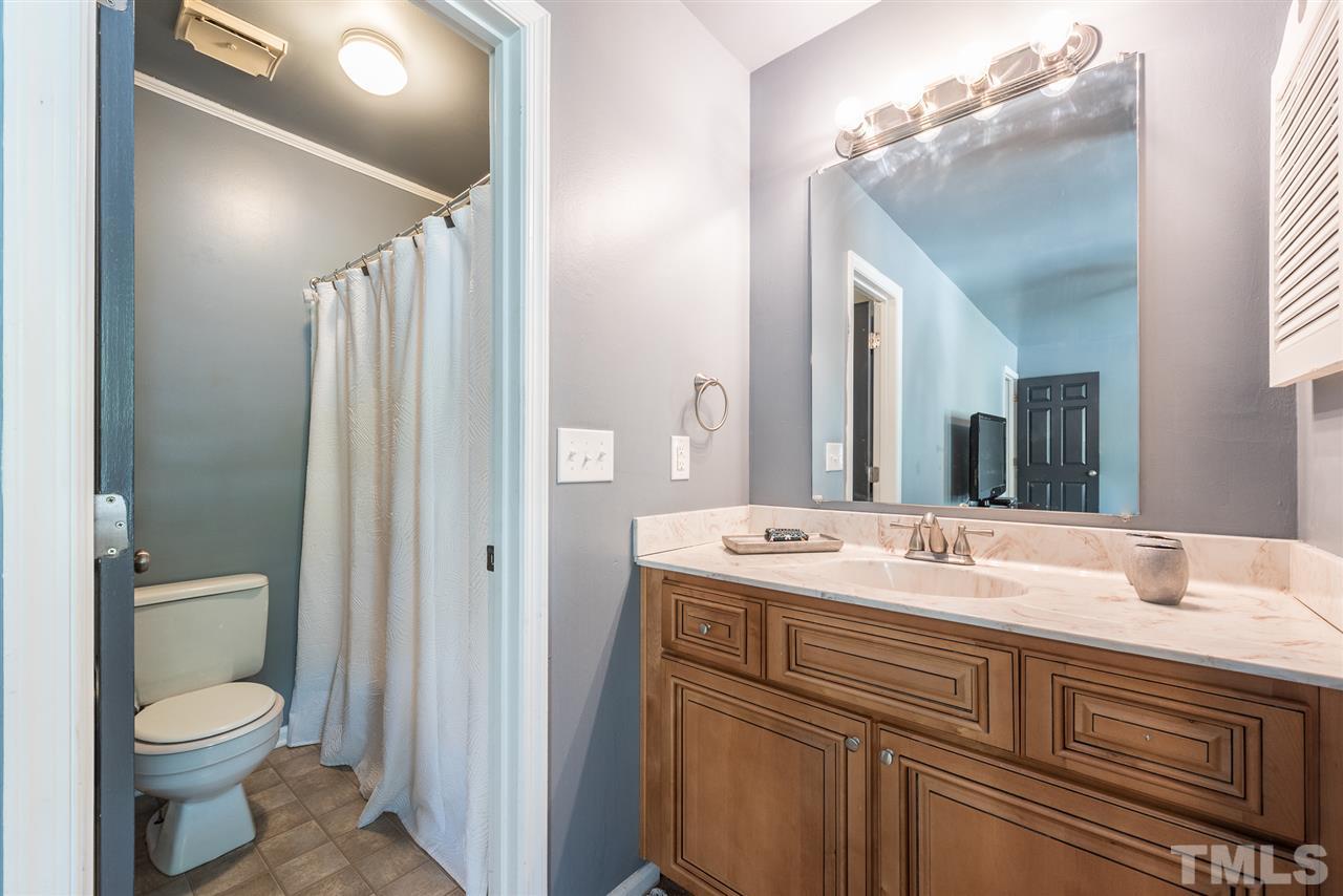 6710 Tattershale Court Raleigh, NC 27613 - Photo 25 of 28