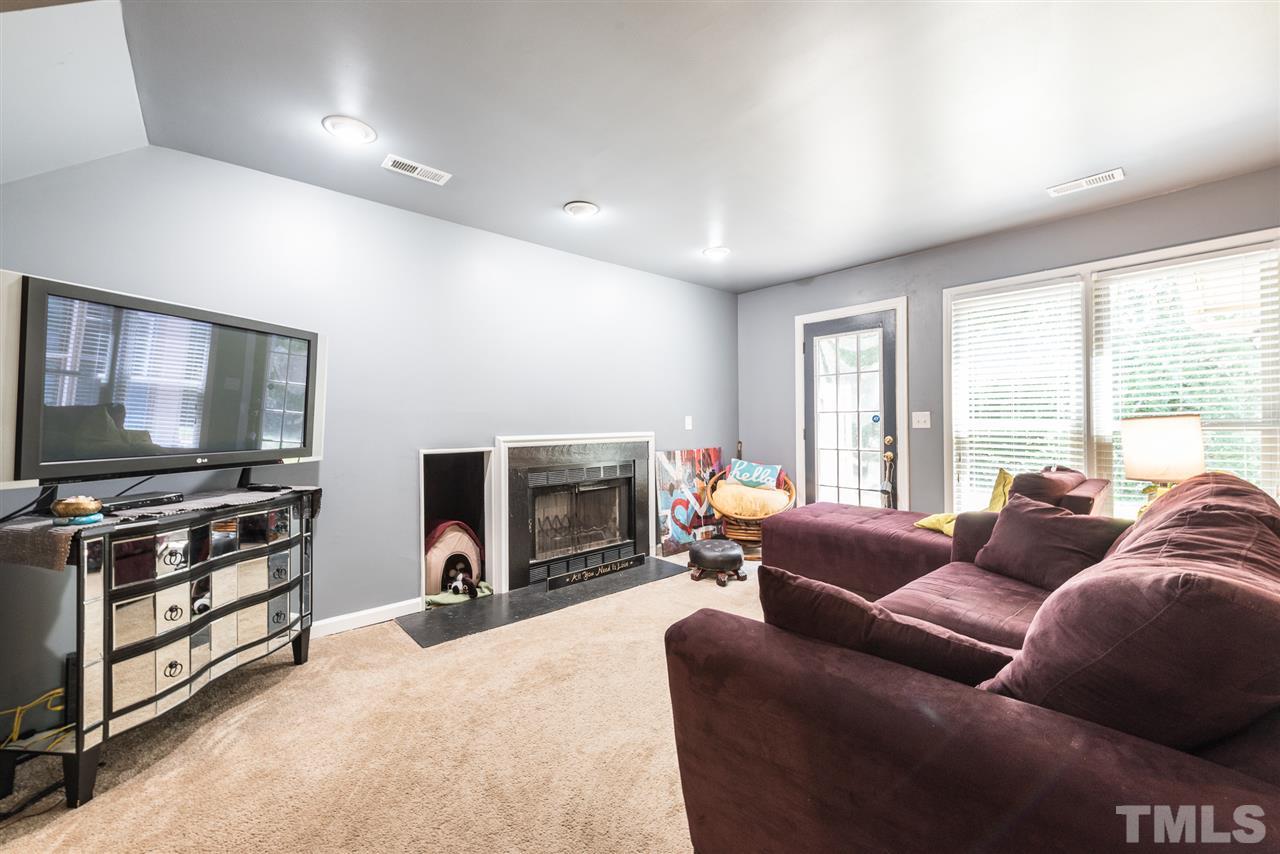 6710 Tattershale Court Raleigh, NC 27613 - Photo 7 of 28