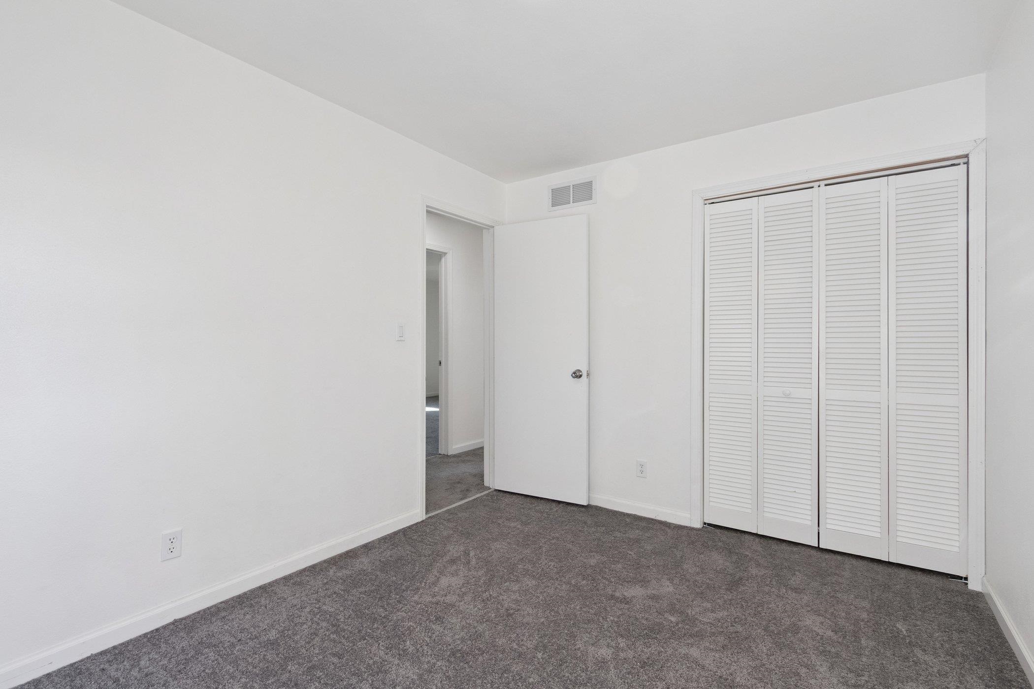 2724 Norway Pine Road Rockford, IL 61109 - Photo 35 of 49 a view of an empty room