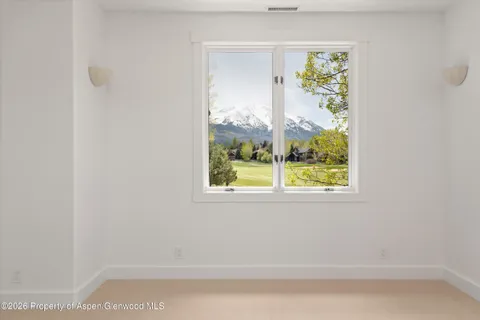 $4,950,000 | 5125 Crystal Bridge Drive, Carbondale, CO 81623