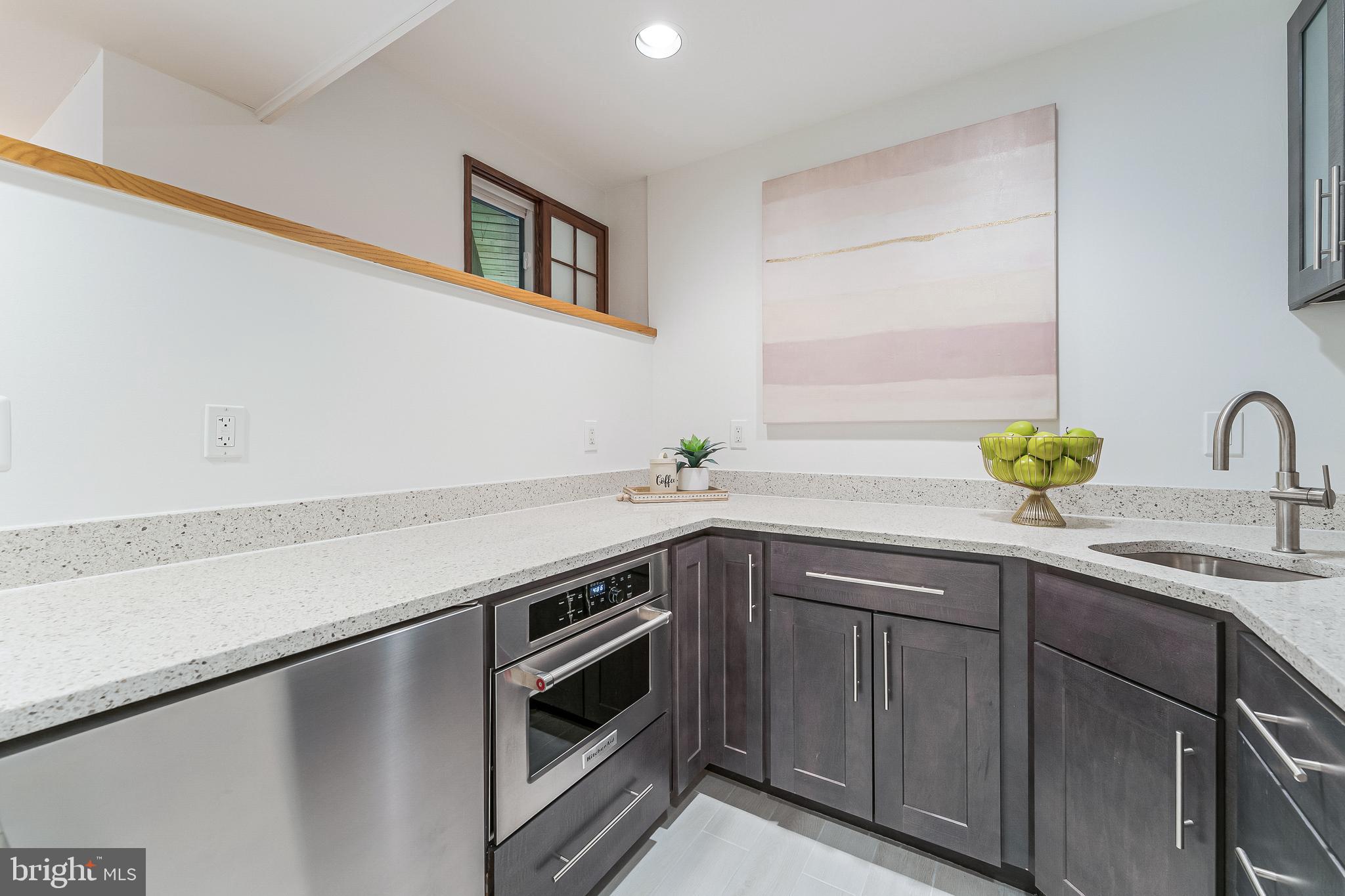 11502 Turnbridge Lane Reston, VA 20194 - Photo 51 of 60 Kitchenette with fridge, wet bar & mini oven