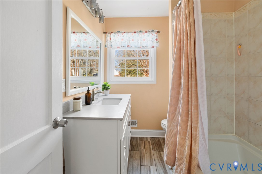 8911 Mapleton Road Henrico, VA 23229 - Photo 23 of 31 Gallery Image 23
