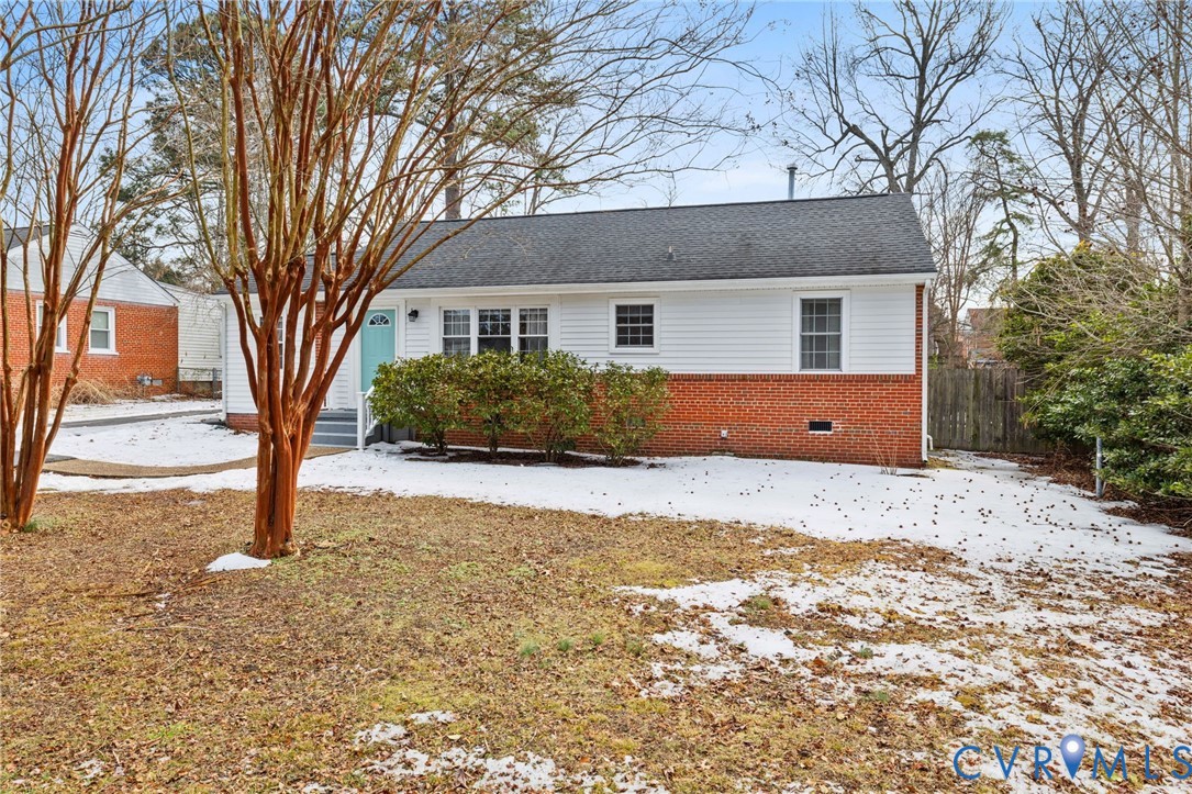 8911 Mapleton Road Henrico, VA 23229 - Photo 3 of 31 Gallery Image 3