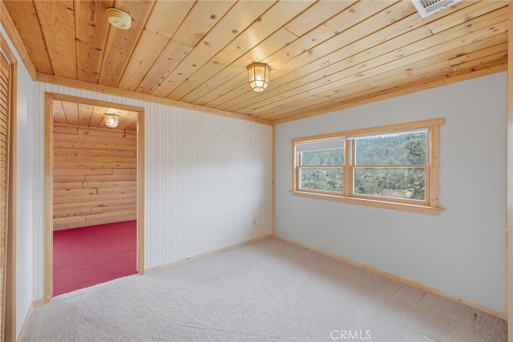 33052 Donner Lane Running Springs, CA 92382 - Photo 26 of 36