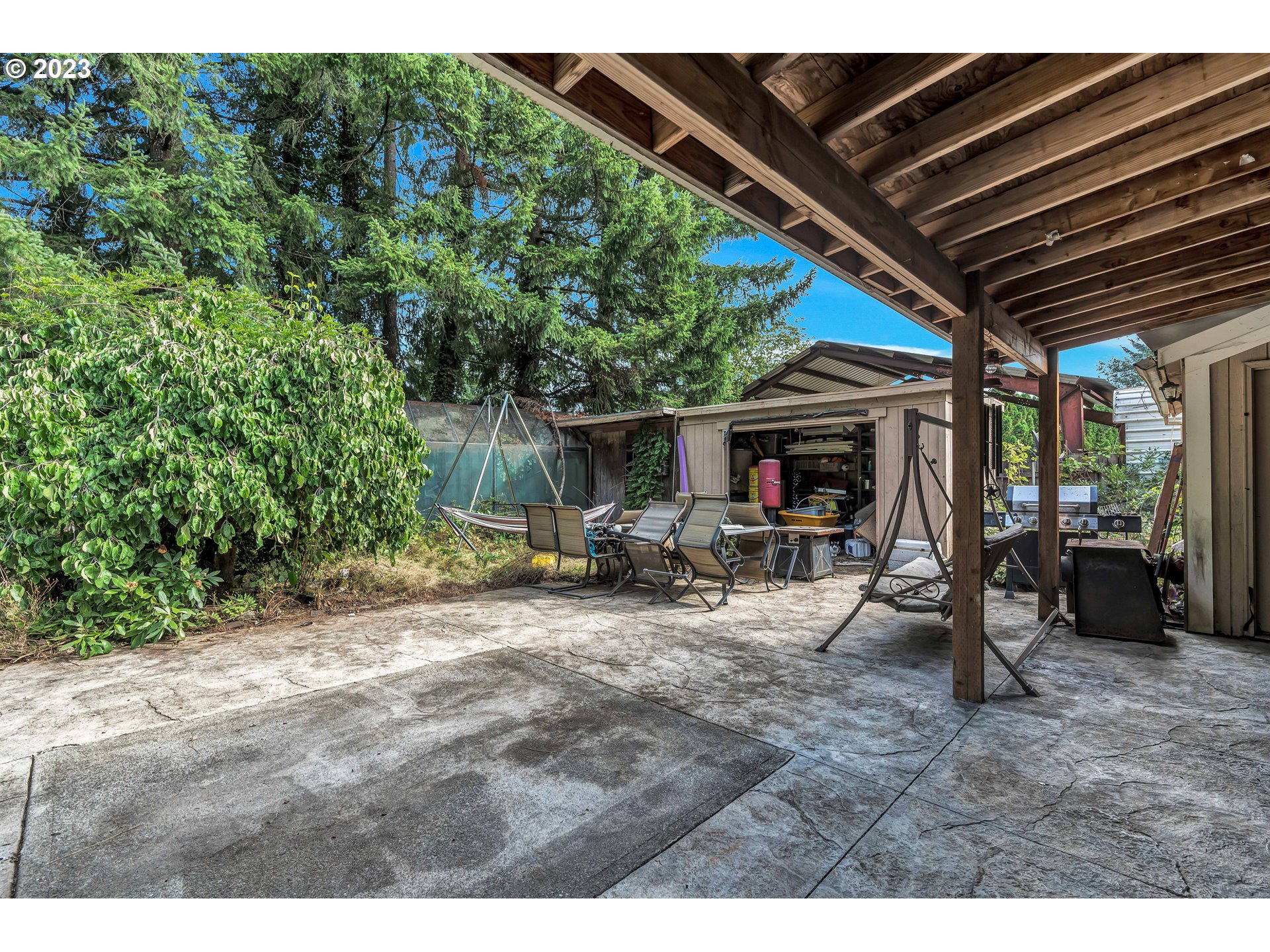 47431 Southeast Wagoneer Loop Sandy, OR 97055 - Photo 23 of 34 a view of outdoor space yard and porch