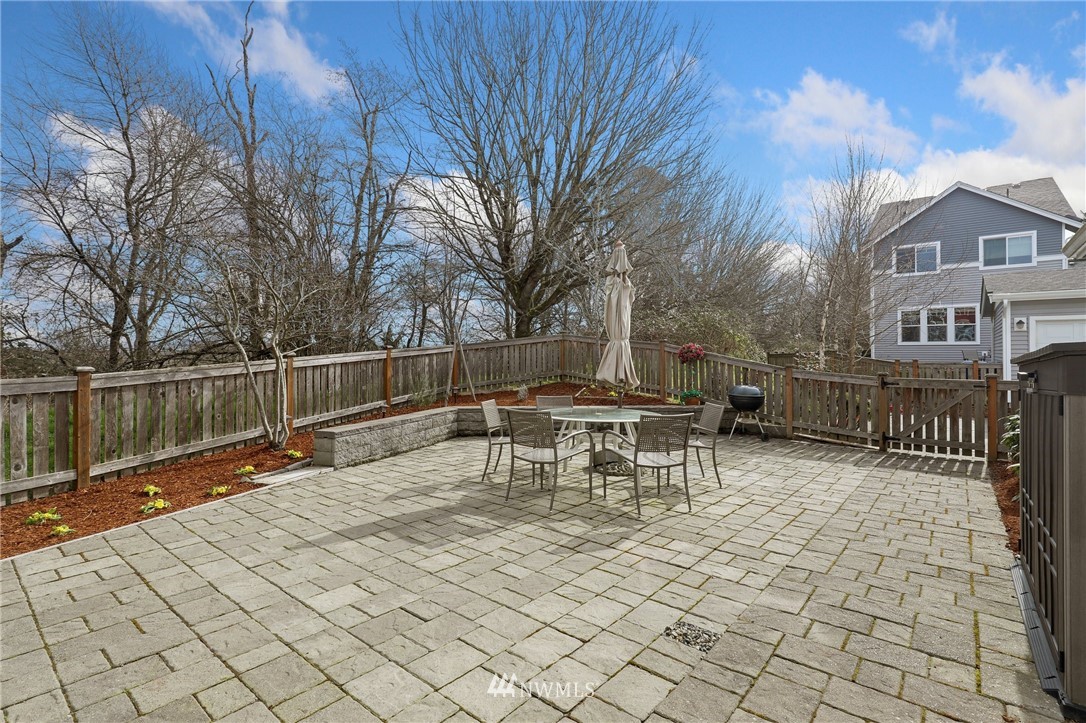 6450 High Point Drive Southwest Seattle, WA 98126 - Photo 15 of 30 Gallery Image 15