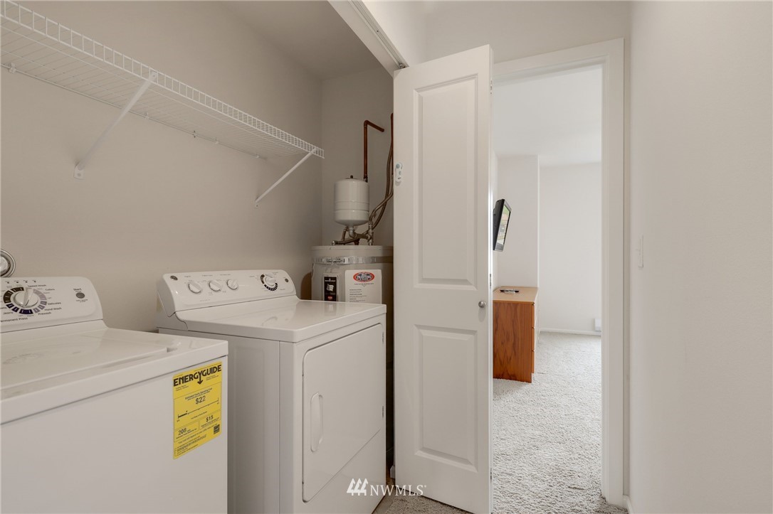 6450 High Point Drive Southwest Seattle, WA 98126 - Photo 18 of 30 Gallery Image 18