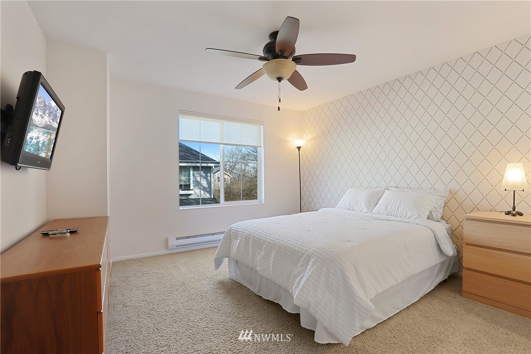 6450 High Point Drive Southwest Seattle, WA 98126 - Photo 19 of 30 Gallery Image 19