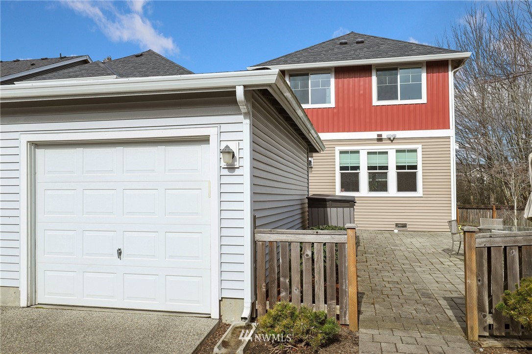 6450 High Point Drive Southwest Seattle, WA 98126 - Photo 27 of 30 Gallery Image 27