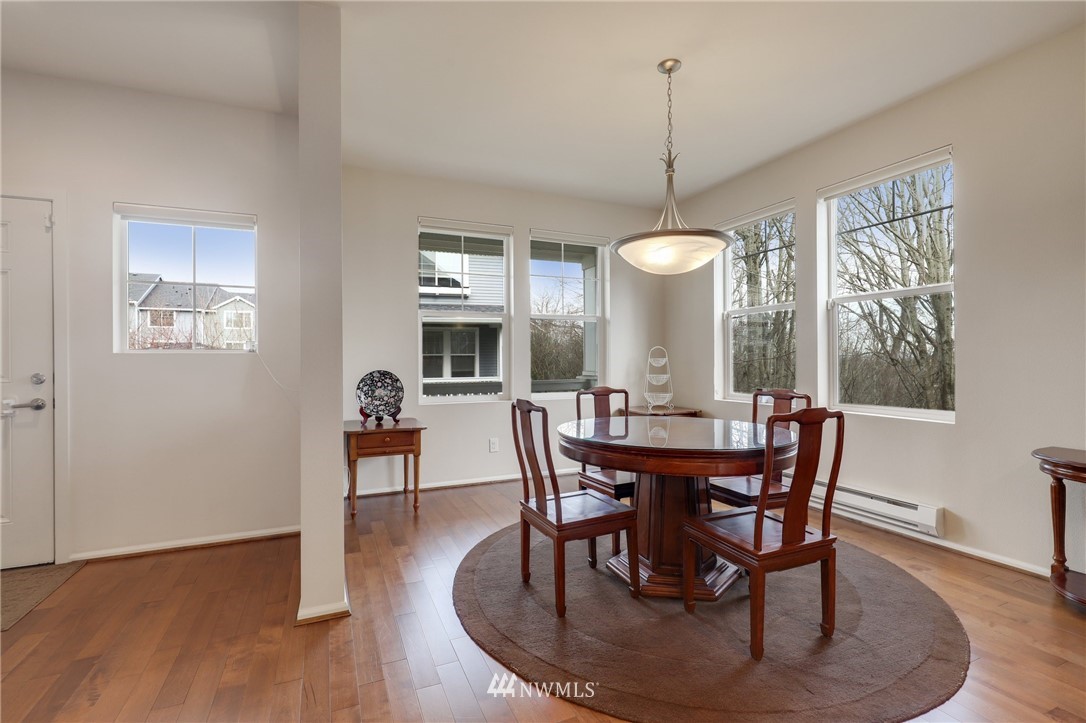 6450 High Point Drive Southwest Seattle, WA 98126 - Photo 4 of 30 Gallery Image 4
