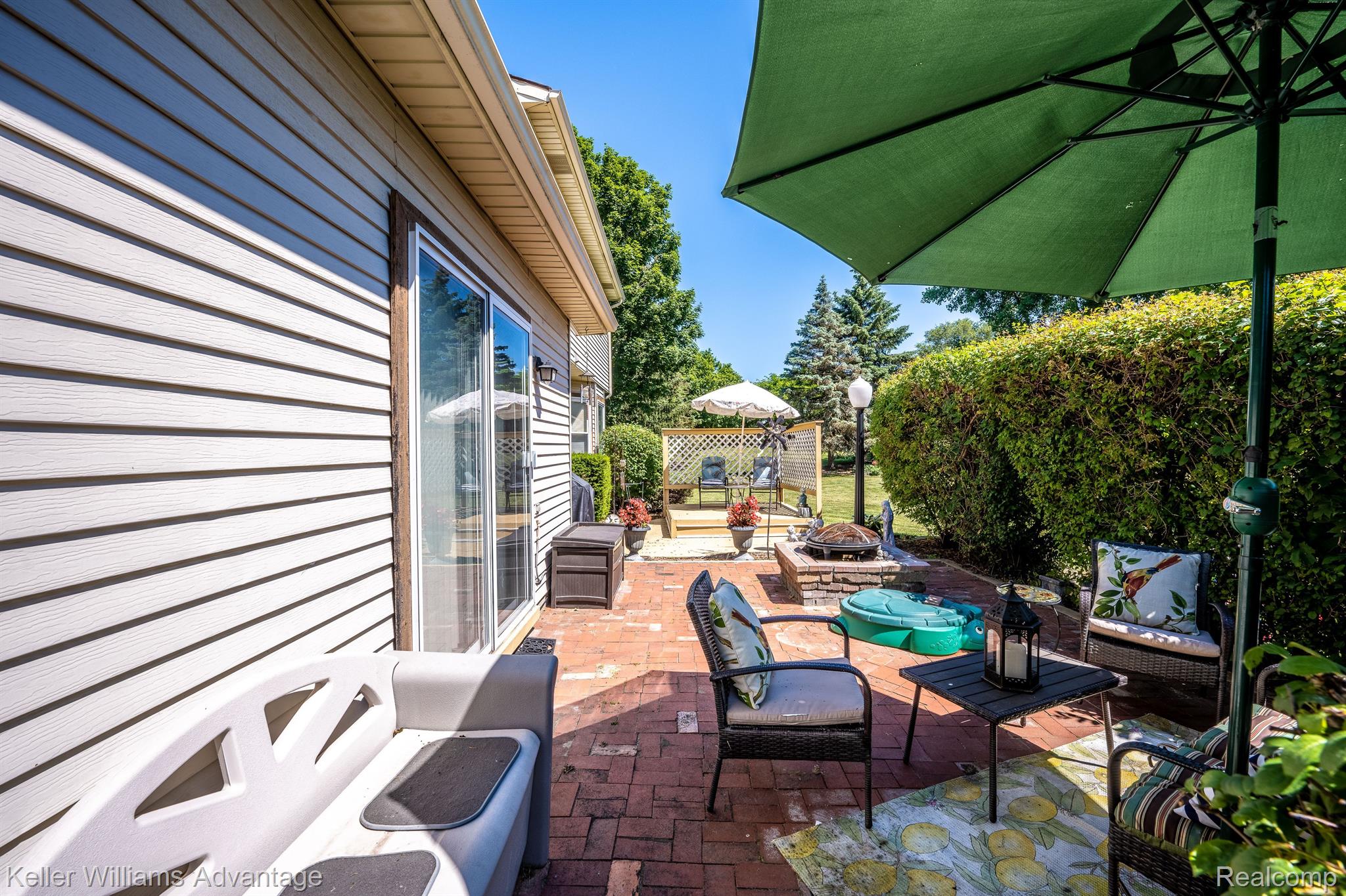 40452 East Mill Rd Court Novi, MI 48375 - Photo 27 of 28