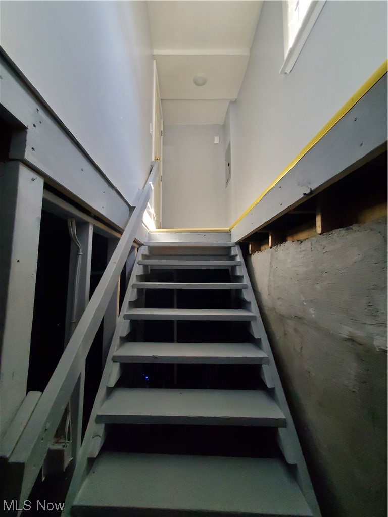 279 Devonshire Road Vermilion, OH 44089 - Photo 24 of 35 View of stairs exiting basement