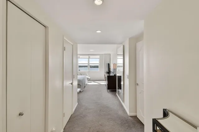 $1,100,000 | 2295 South Ocean Boulevard, Unit 816, Palm Beach, FL 33480