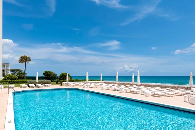 $1,100,000 | 2295 South Ocean Boulevard, Unit 816, Palm Beach, FL 33480