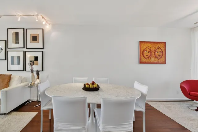 $1,100,000 | 2295 South Ocean Boulevard, Unit 816, Palm Beach, FL 33480