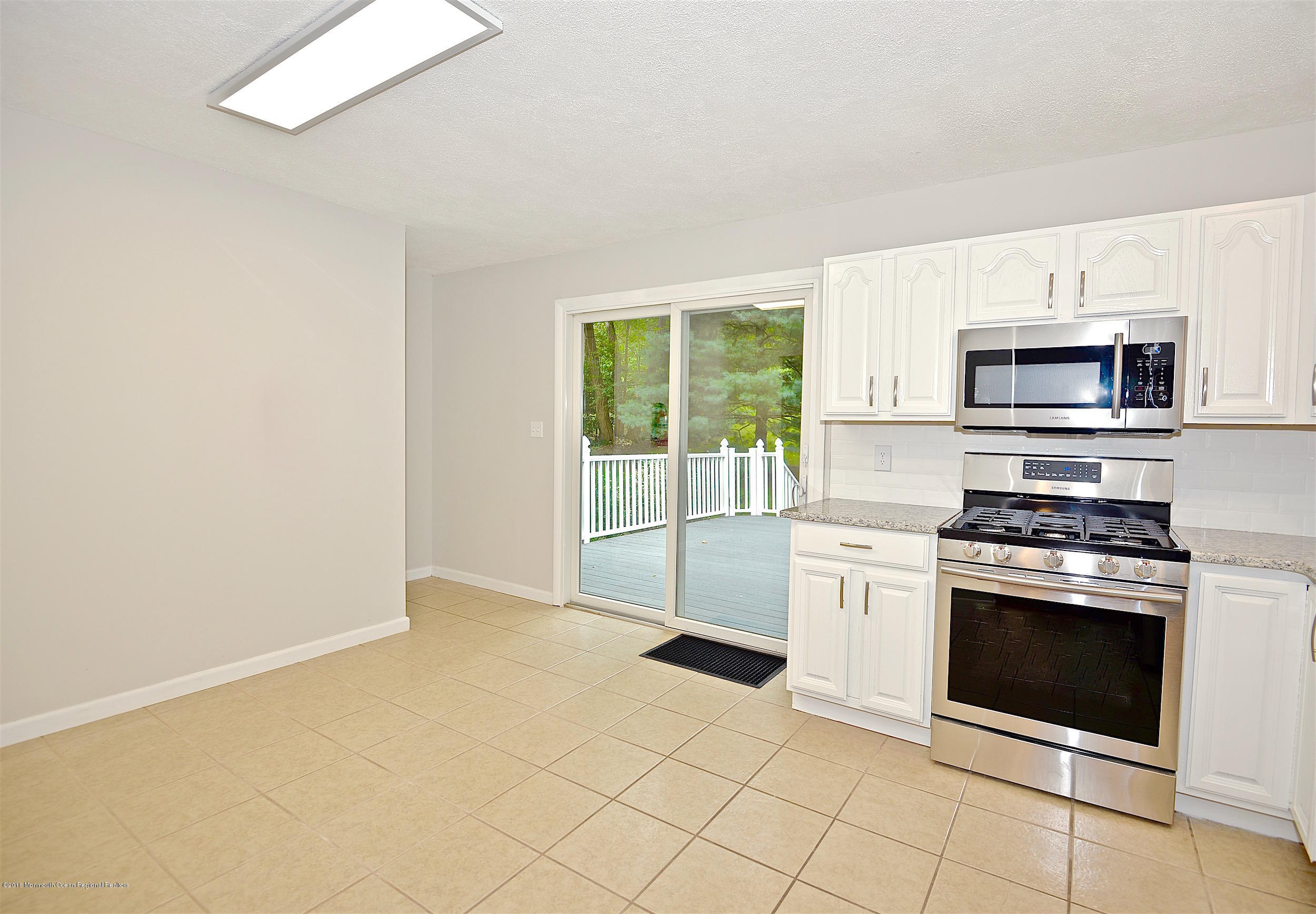 15 Lloyd Road Morganville, NJ 07751 - Photo 5 of 18 8