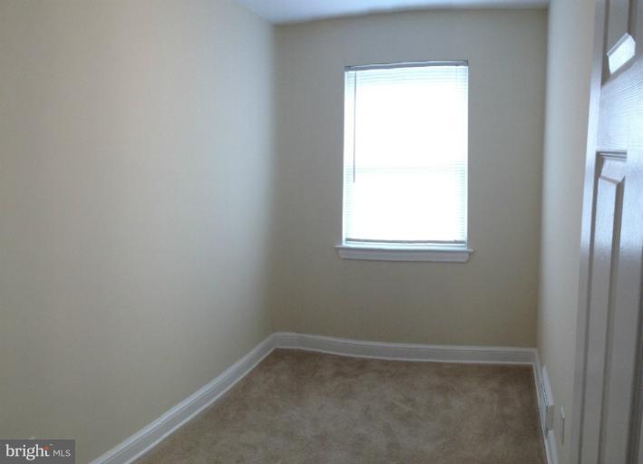 3955 R Street Southeast Washington, DC 20020 - Photo 11 of 17 Bedroom