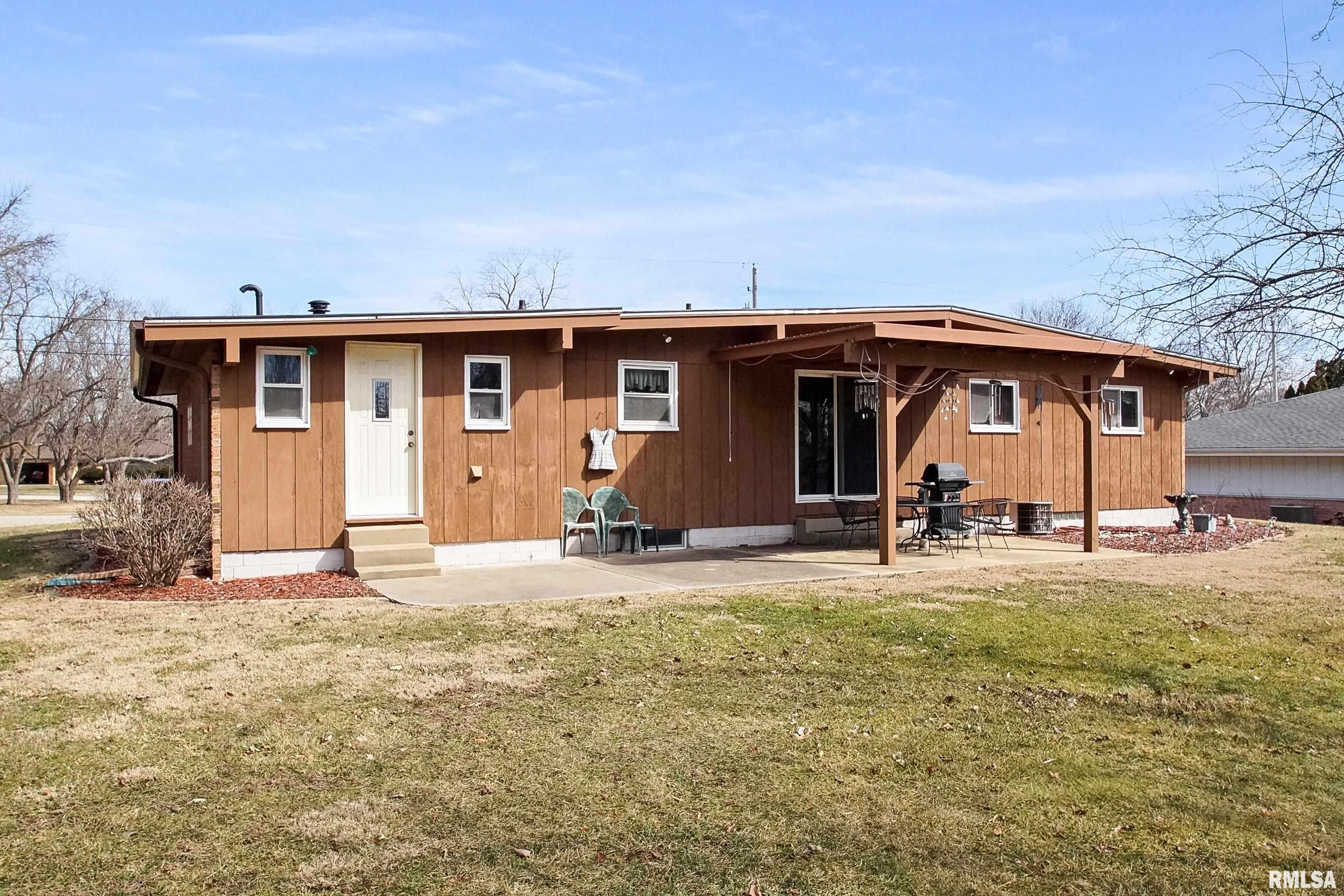 886 Sunset Road Morton, IL 61550 - Photo 3 of 40 Gallery Image 3