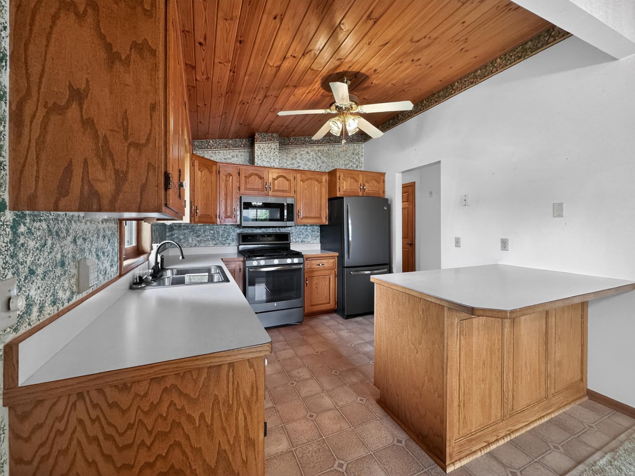18302 Edgewater Road Northeast Pine City, MN 55063 - Photo 11 of 33