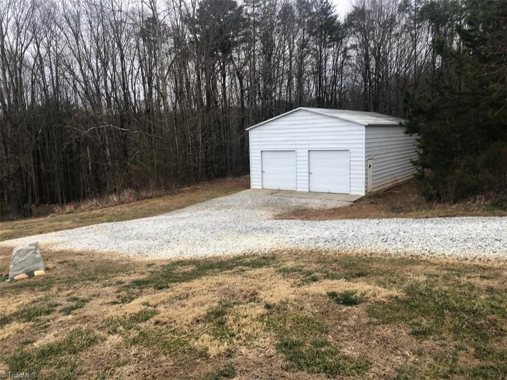 512 Pine Ridge Road Mount Airy, NC 27030 - Photo 14 of 35 Gallery Image 14