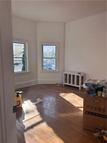 $2,100 | 181 Reynolds Avenue, Unit 1, Providence, RI 02905