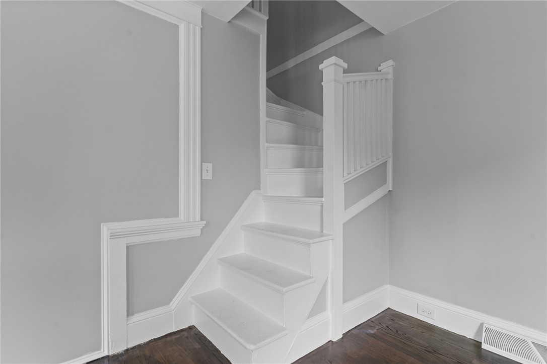 22 Powhatan Street Warwick, RI 02889 - Photo 34 of 44 Gallery Image 34