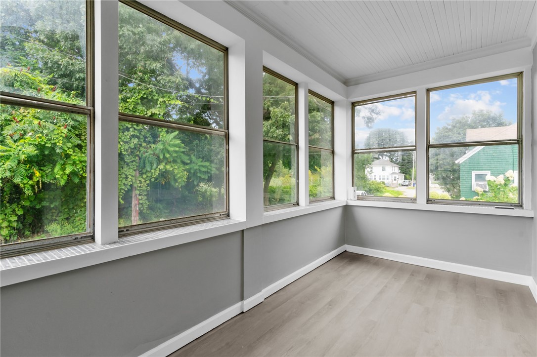 22 Powhatan Street Warwick, RI 02889 - Photo 36 of 44 Gallery Image 36