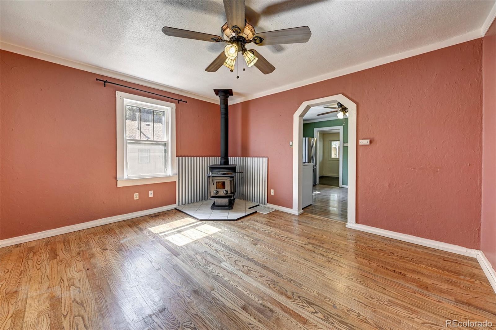 522 Prairie Road Colorado Springs, CO 80909 - Photo 7 of 29
