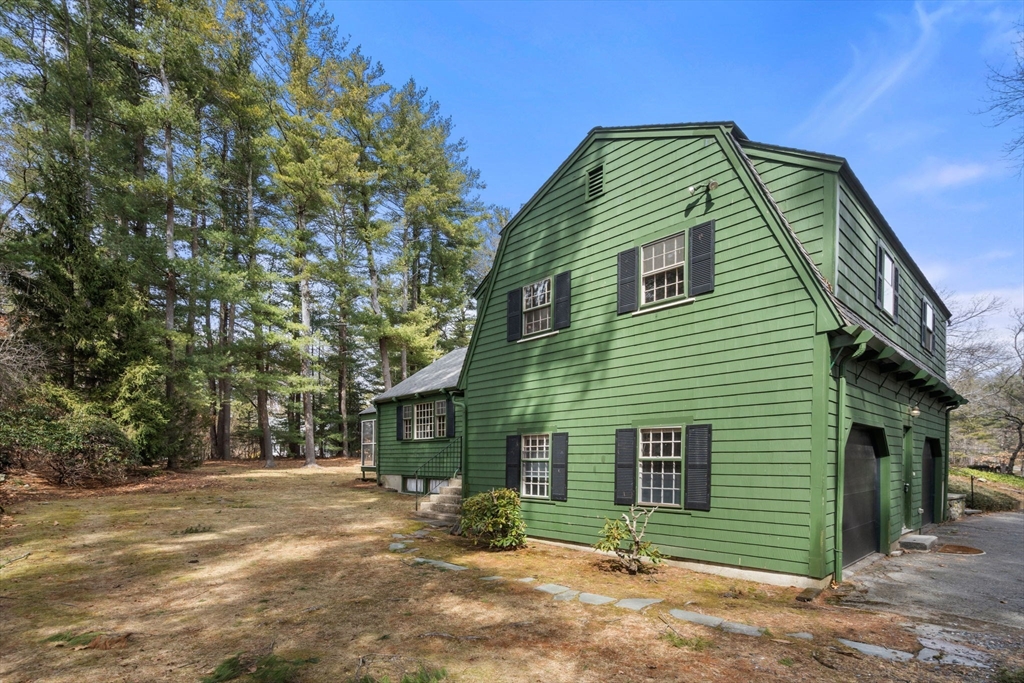14 Westland Road Weston, MA 02493 - Photo 31 of 31 Gallery Image 31