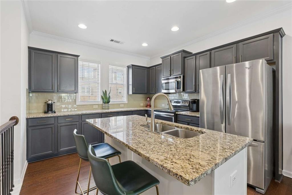 1326 Kingston Trail Decatur, GA 30033 - Photo 13 of 47