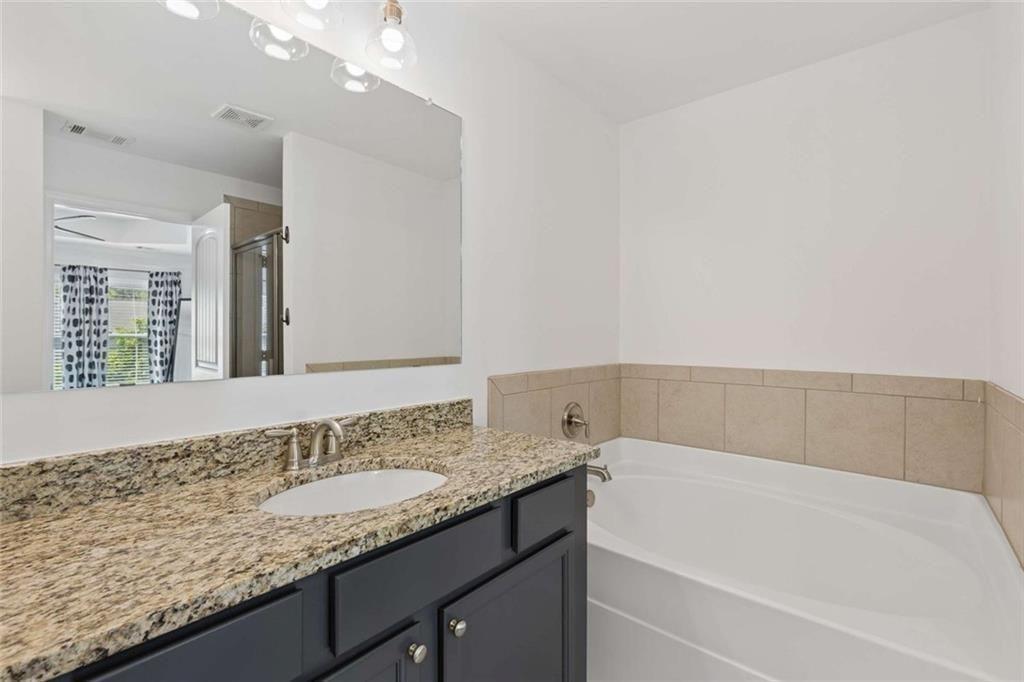 1326 Kingston Trail Decatur, GA 30033 - Photo 26 of 47