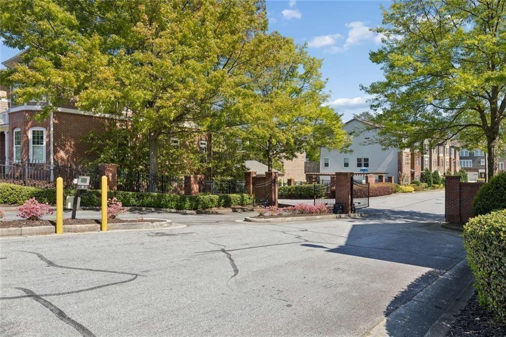 1326 Kingston Trail Decatur, GA 30033 - Photo 45 of 47