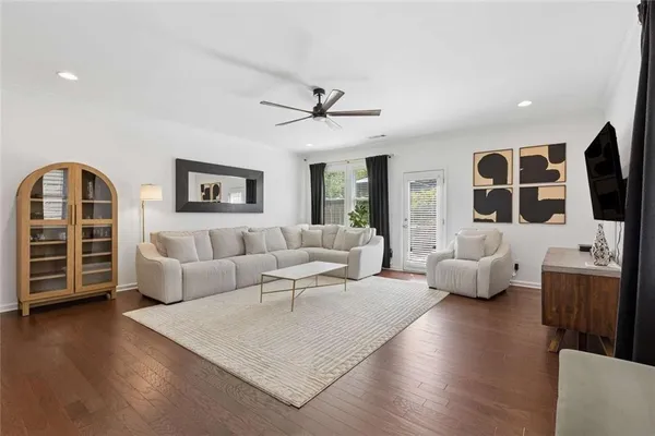 $2,850 | 1326 Kingston Trail, Decatur, GA 30033