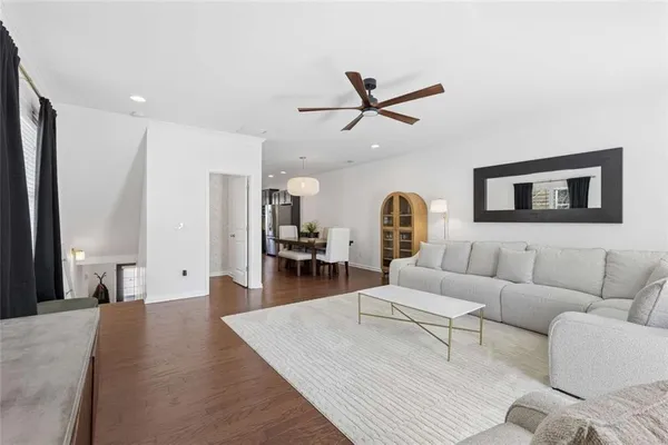 $2,850 | 1326 Kingston Trail, Decatur, GA 30033
