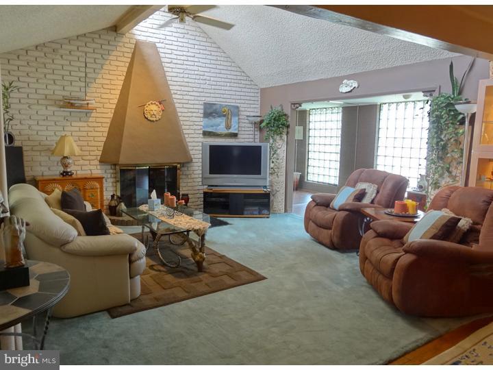 5898 Tibby Road Bensalem, PA 19020 - Photo 9 of 25 Family Room