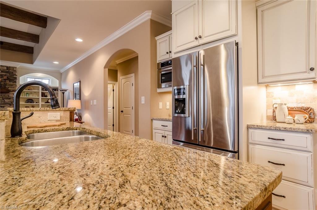 7504 Hearthridge Court Oak Ridge, NC 27310 - Photo 16 of 30 Gallery Image 16