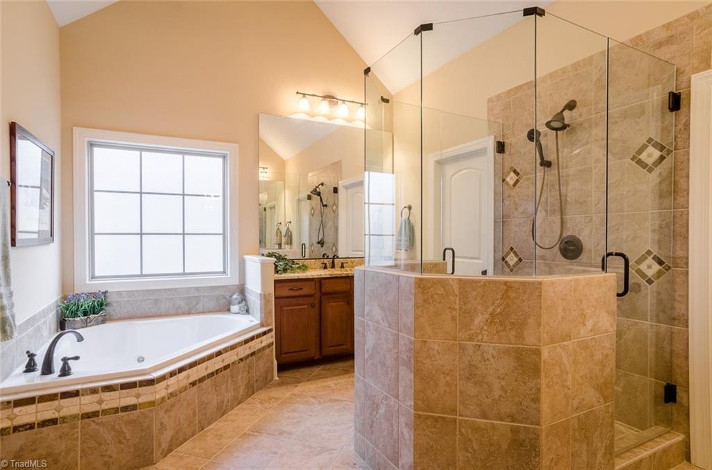 7504 Hearthridge Court Oak Ridge, NC 27310 - Photo 20 of 30 Gallery Image 20