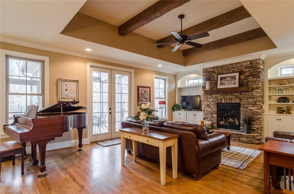 7504 Hearthridge Court Oak Ridge, NC 27310 - Photo 9 of 30 Gallery Image 9