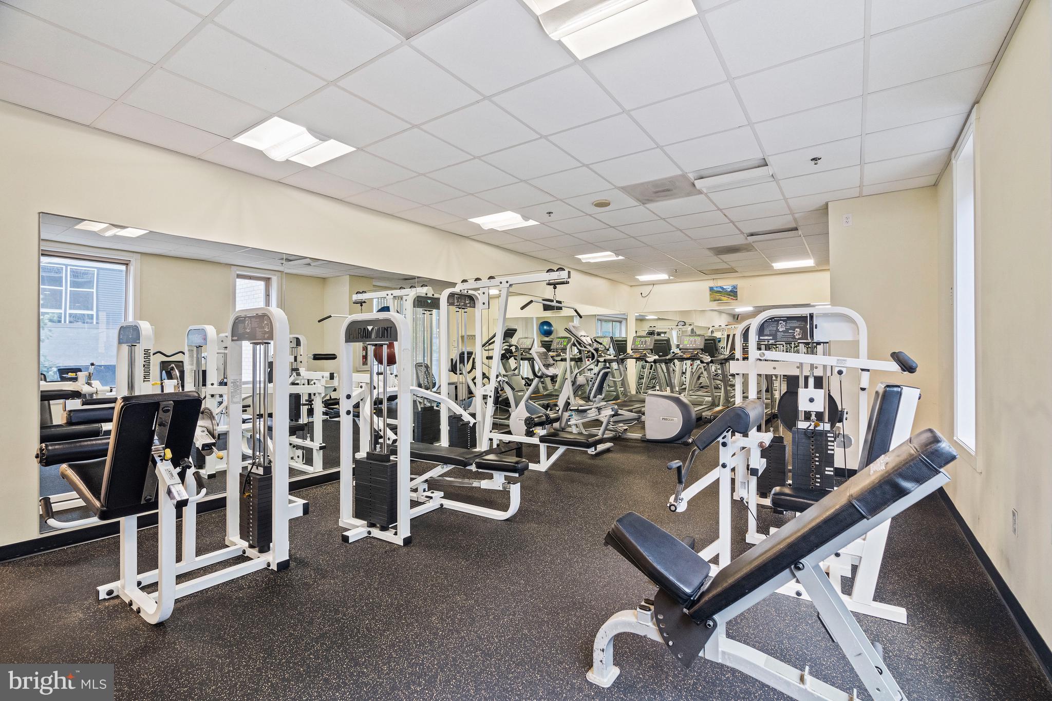 2726 Gallows Road, Unit 712 Vienna, VA 22180 - Photo 31 of 55 a view of a room with gym equipment