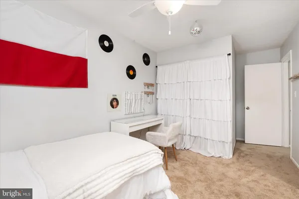 $575,000 | 6310 Woodcrest Drive, Dunkirk, MD 20754