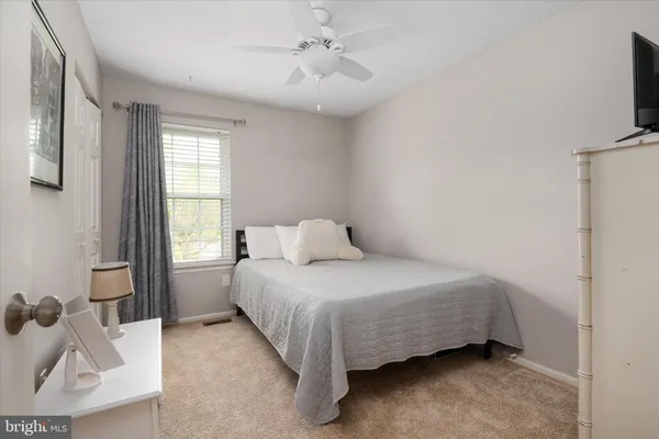 $575,000 | 6310 Woodcrest Drive, Dunkirk, MD 20754