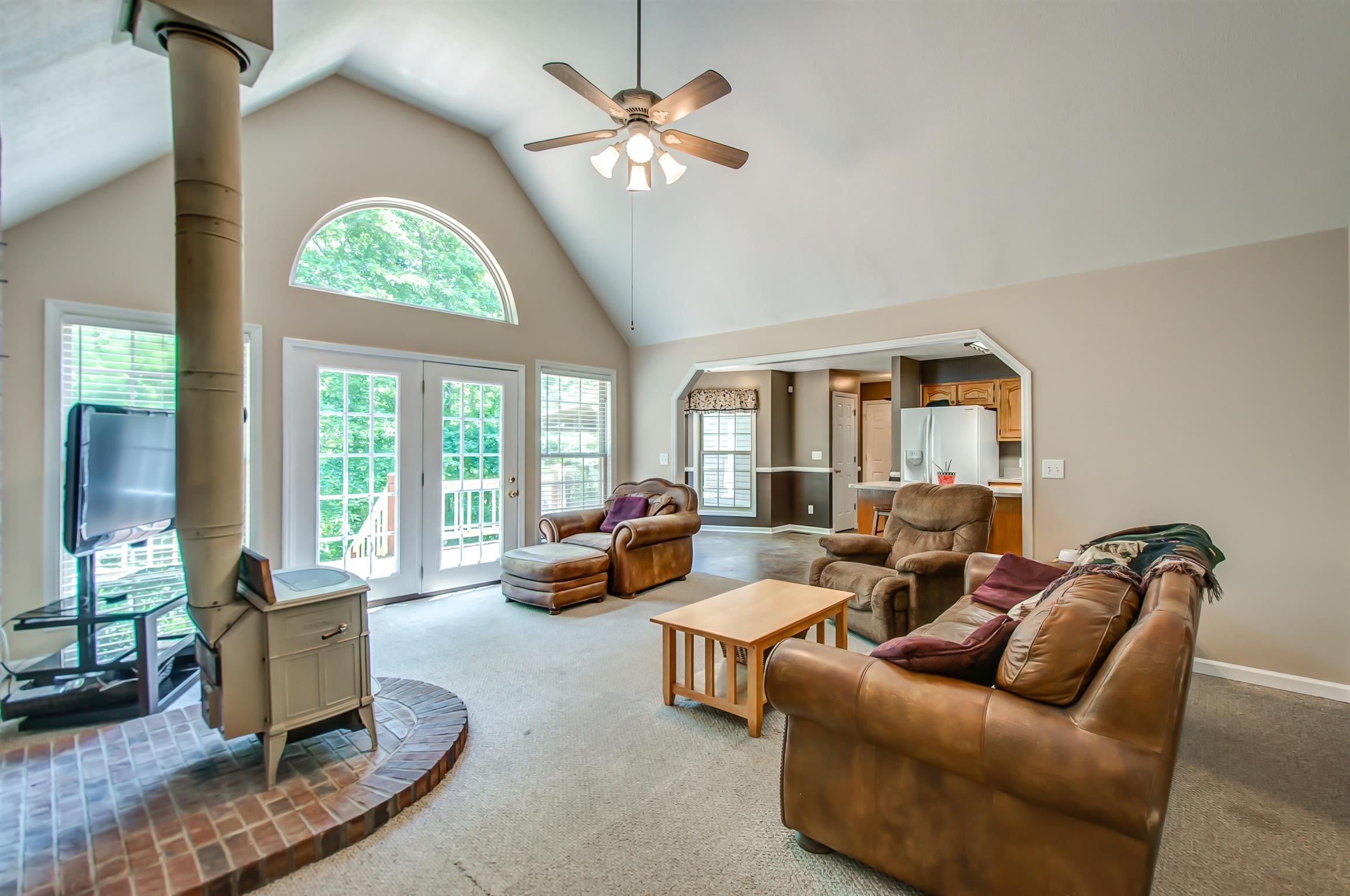 656 Overhead Bridge Road Hampshire, TN 38461 - Photo 10 of 28 Gallery Image 10