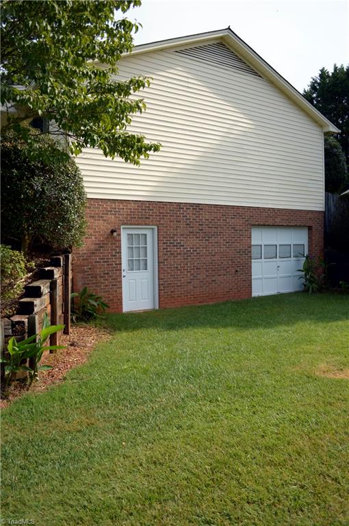 7353 Church Street Rural Hall, NC 27045 - Photo 3 of 29