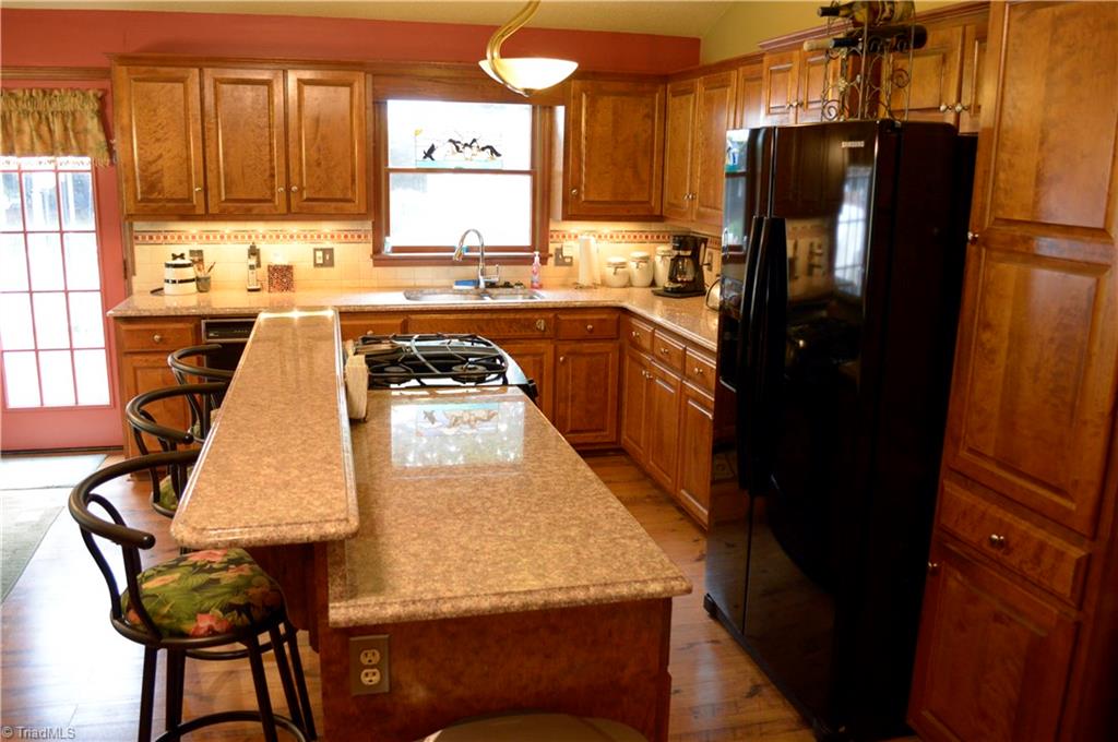 7353 Church Street Rural Hall, NC 27045 - Photo 8 of 29