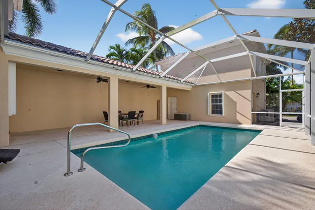 $1,399,999 | 3518 Community Drive, Jupiter, FL 33458